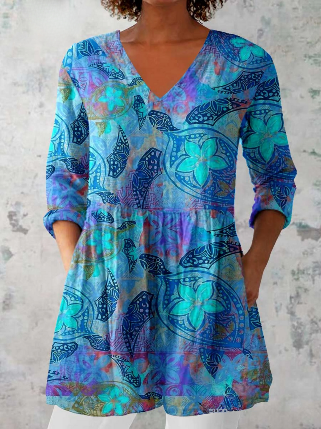Eva | Blusa lunga con scollatura a V