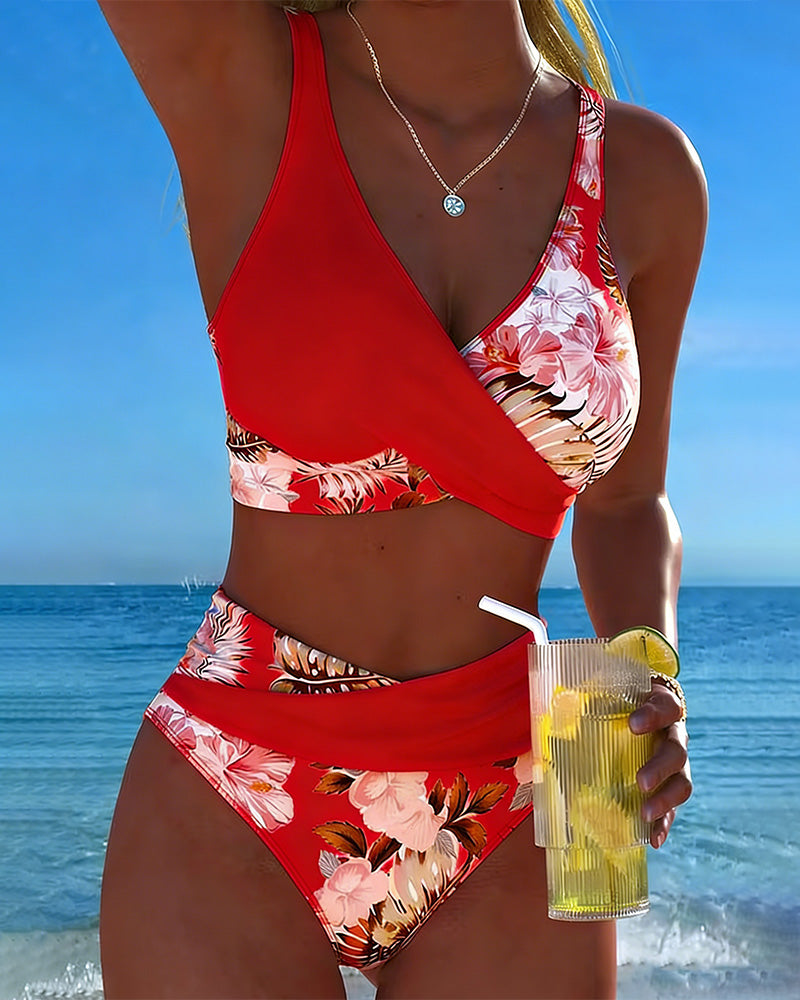 Eleonora | Bikini con Fantasia Floreale a Contrasto e Spacco