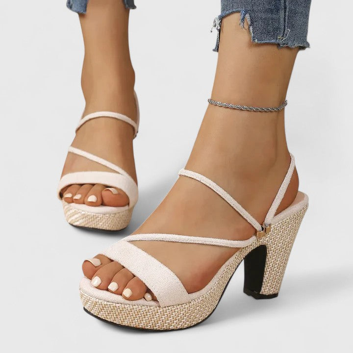 Sara | Tacchi Sofisticati