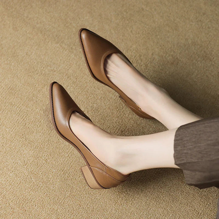 Scarpe Novalisse con tacco medio
