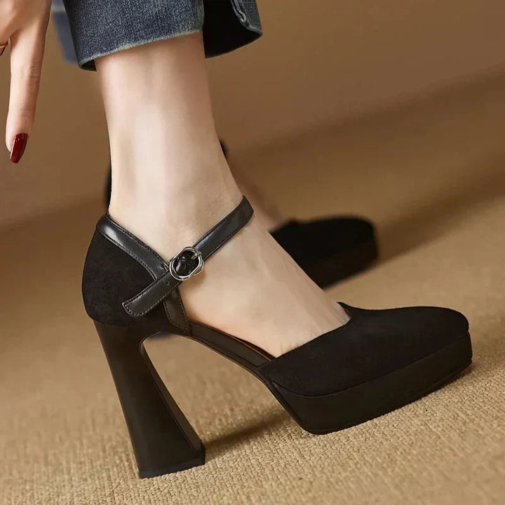 Décolleté eleganti Celeste