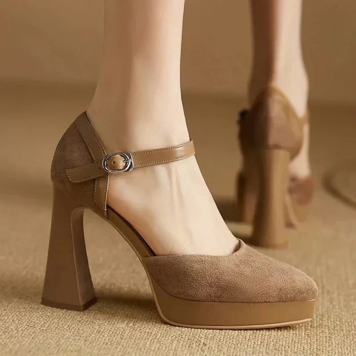 Décolleté eleganti Celeste