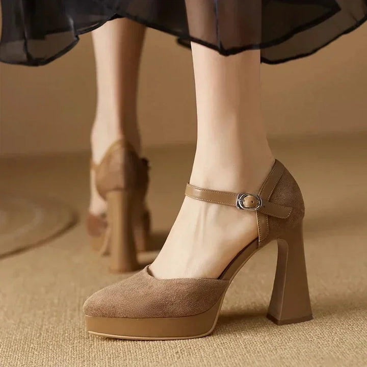 Décolleté eleganti Celeste