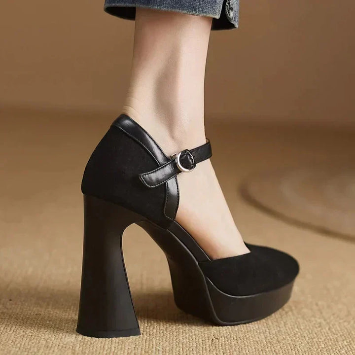 Décolleté eleganti Celeste