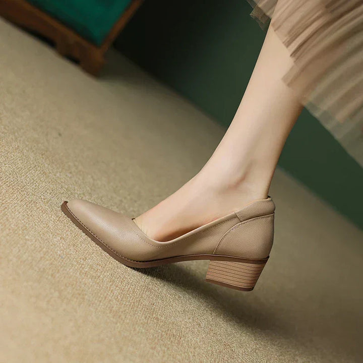 Scarpe Novalisse con tacco medio
