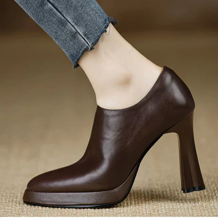 Décolleté alla moda Carina