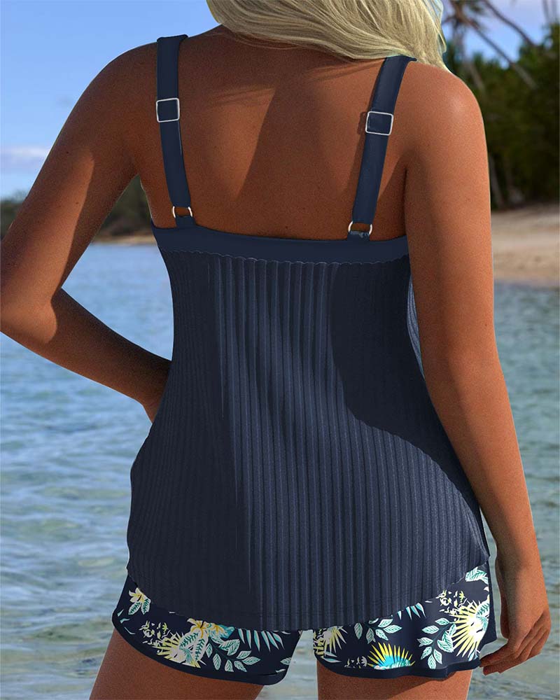 Serena | Tankini a Righe con Pantaloncino da Spiaggia in Due Pezzi
