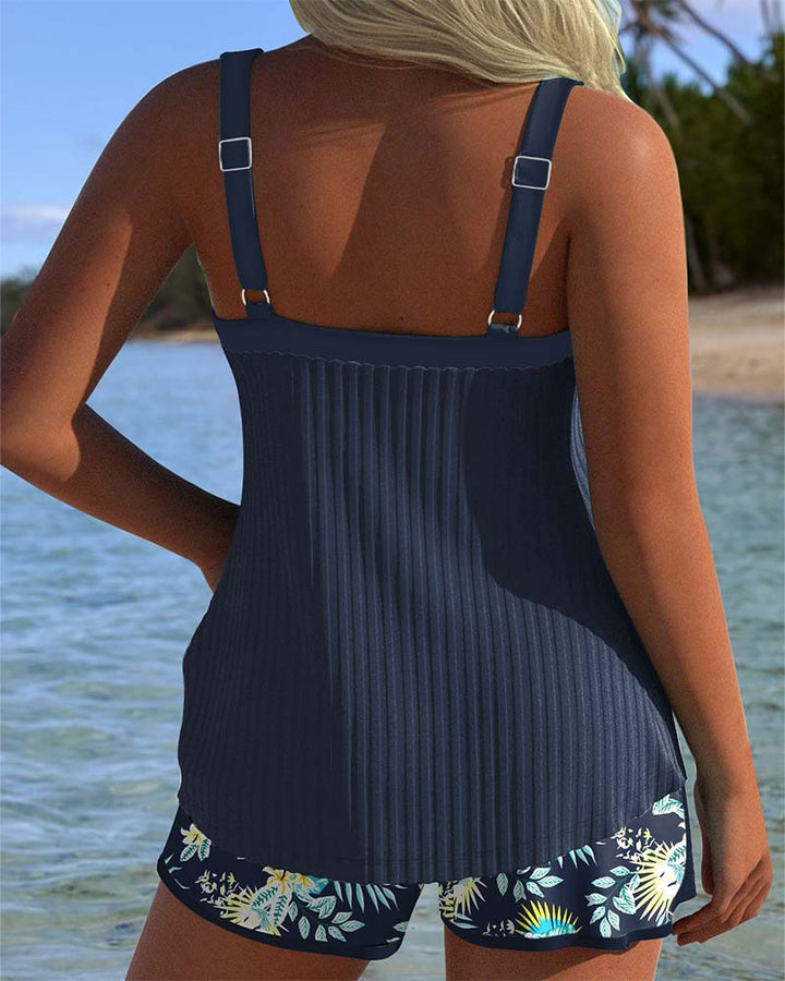 Serena | Tankini a Righe con Pantaloncino da Spiaggia in Due Pezzi
