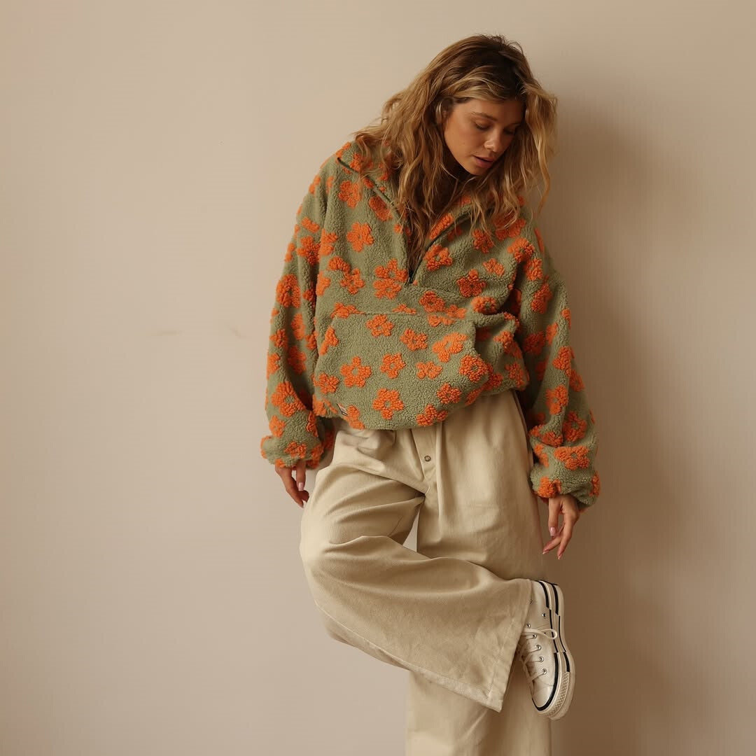 Valeria | Maglione in pile teddy con motivo floreale